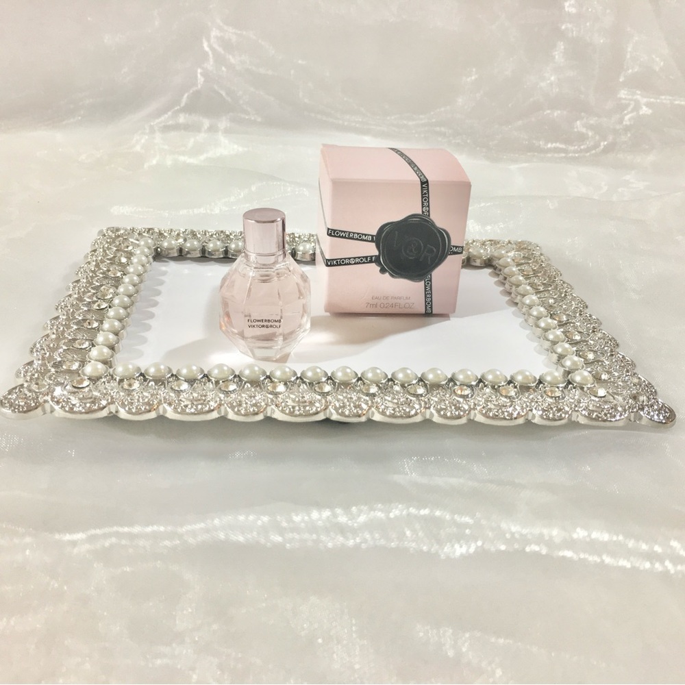 VIKTOR & ROLF   FLOWERBOMB - Picture 4 of 4